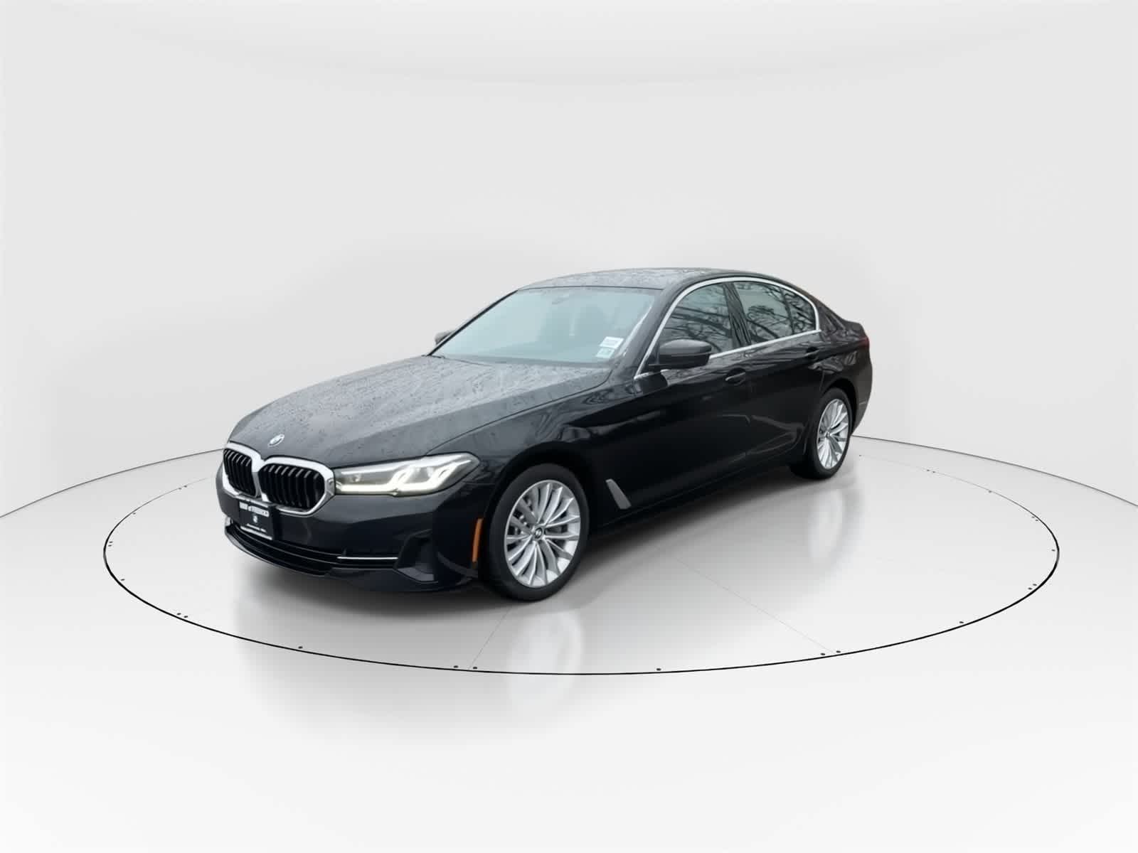 Thumbnail: 2022 BMW 5 Series - 5