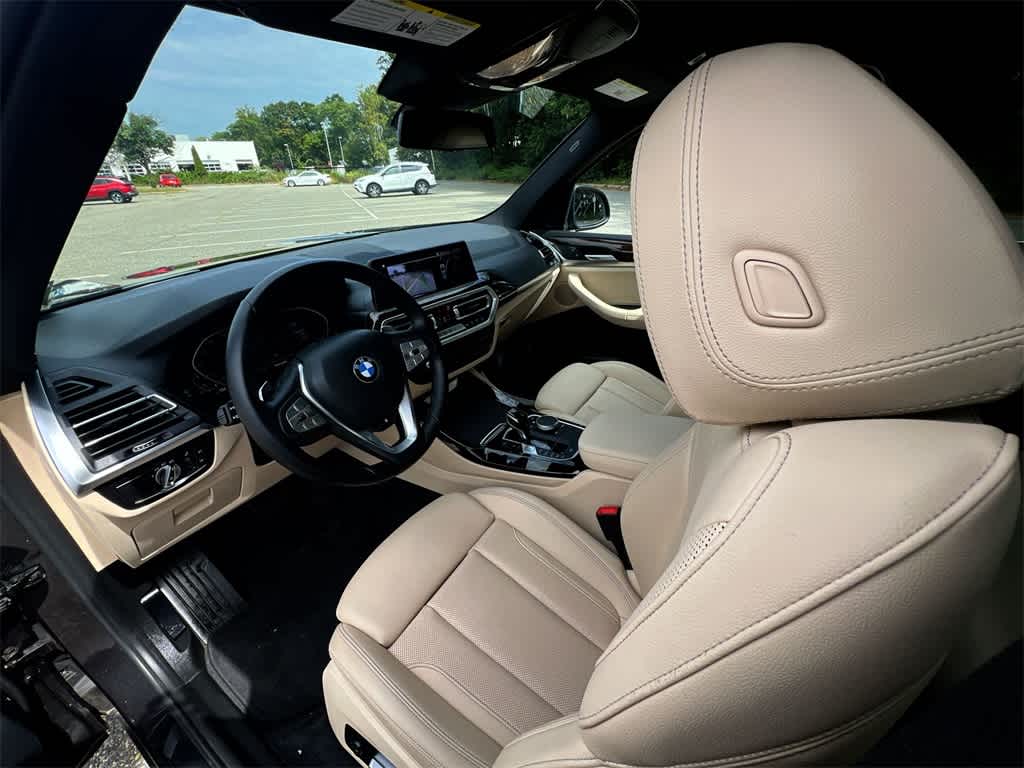 Thumbnail: 2022 BMW X3 - 10