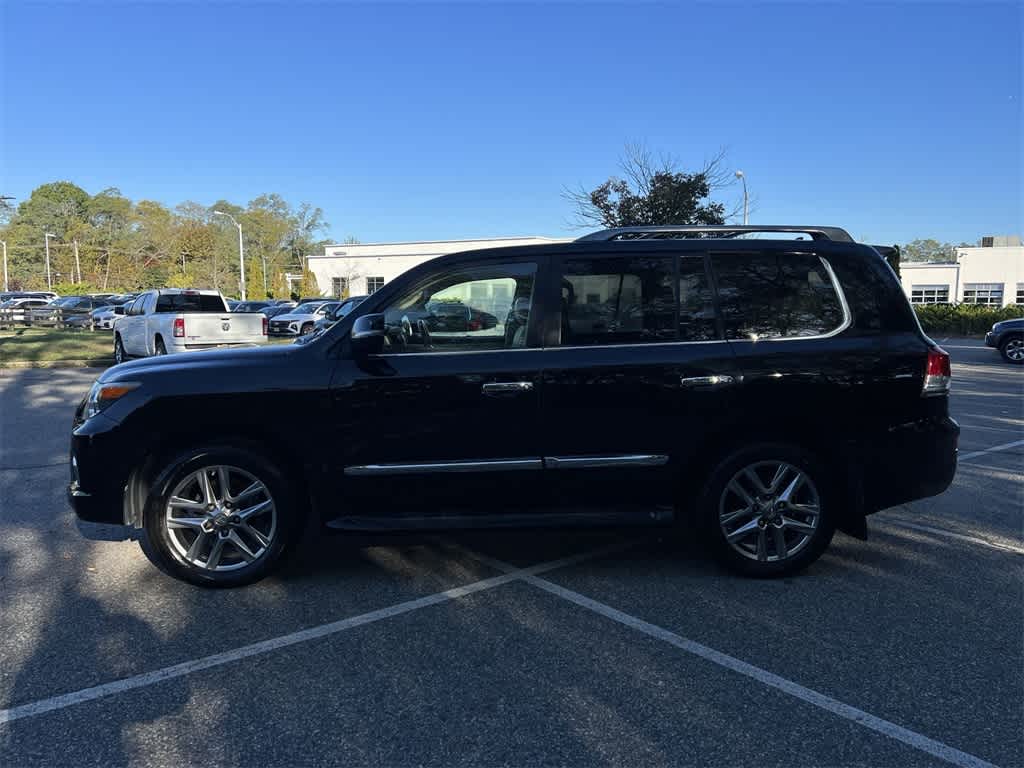 Thumbnail: 2015 Lexus LX - 11