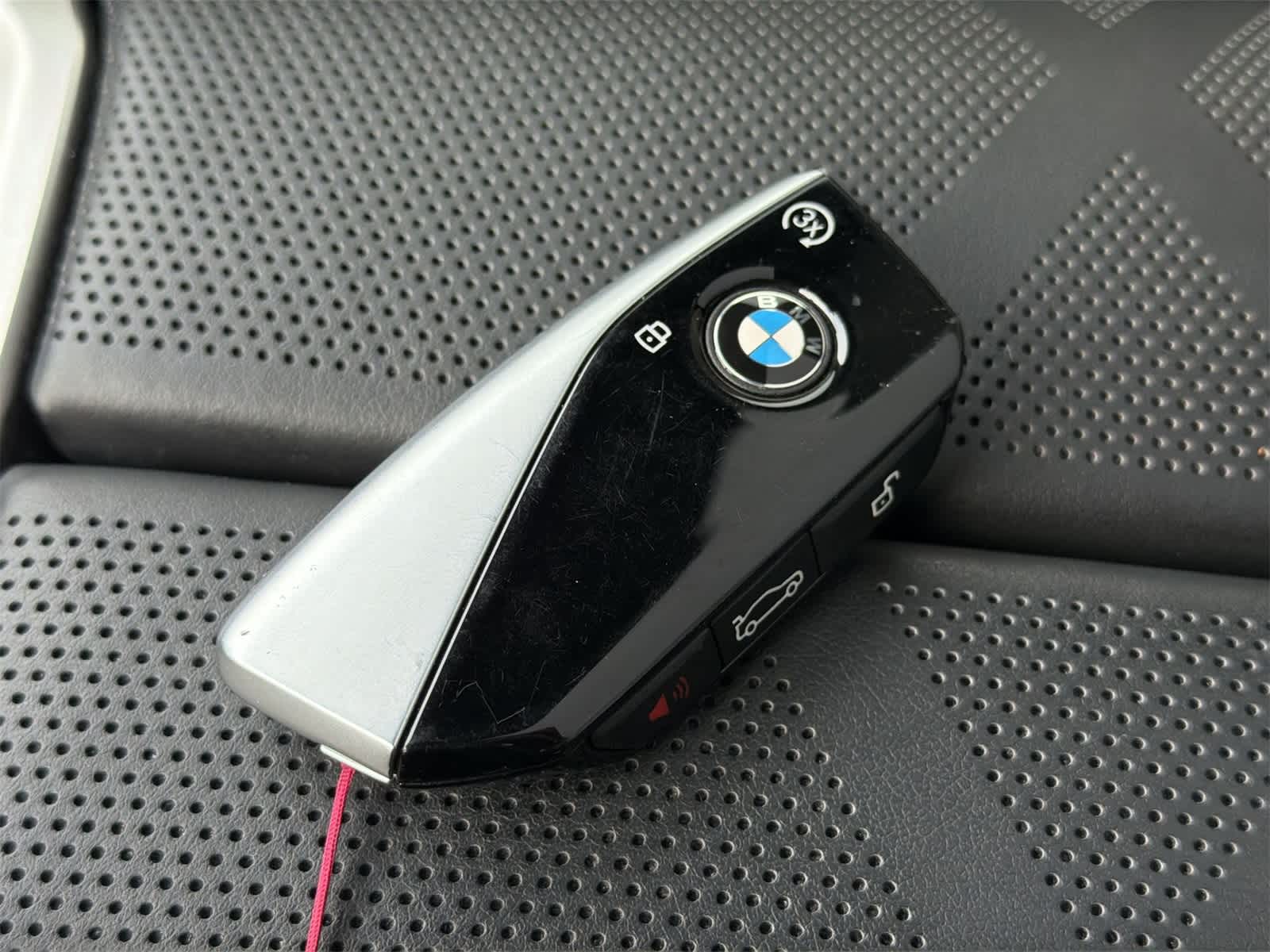 Thumbnail: 2023 BMW 7 Series - 28