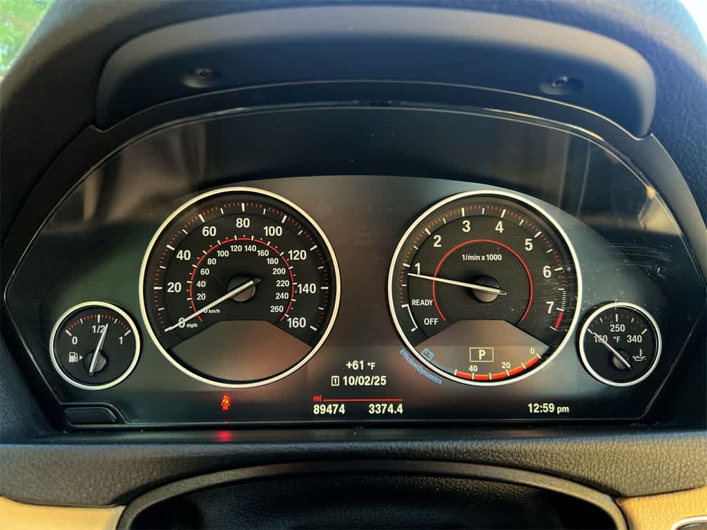 Thumbnail: 2016 BMW 3 Series - 26
