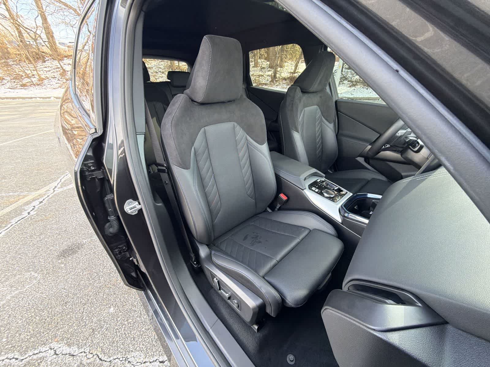 Thumbnail: 2025 BMW X3 - 22