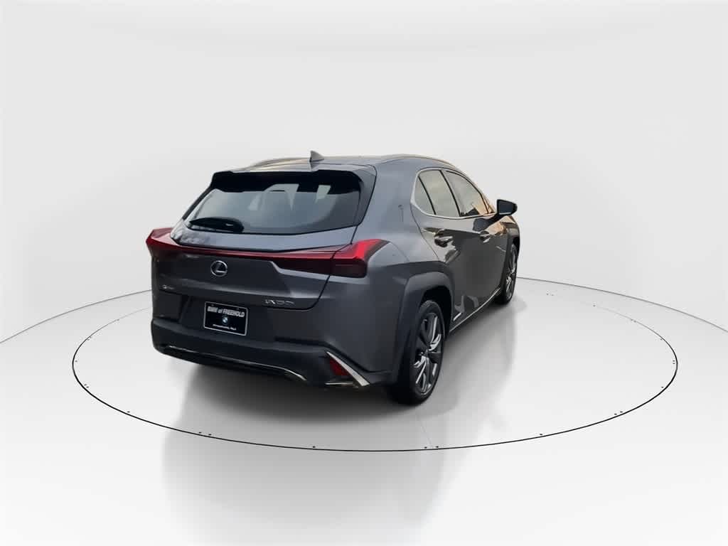 Thumbnail: 2020 Lexus UX - 9