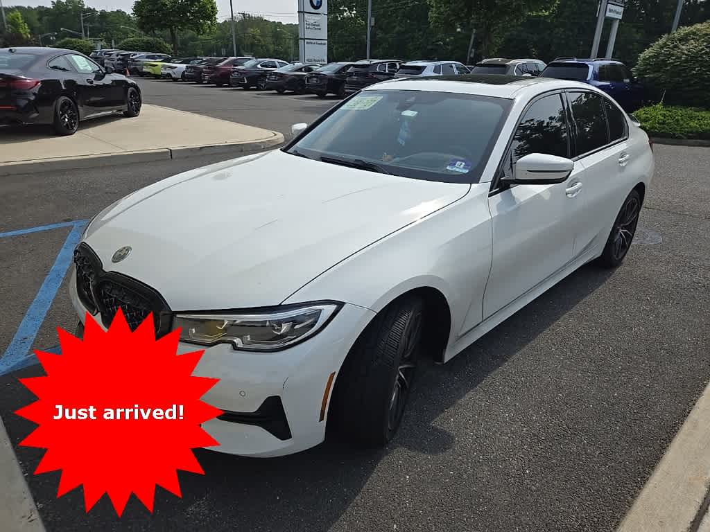 2019 BMW 3 Series 330i xDrive Hero Image