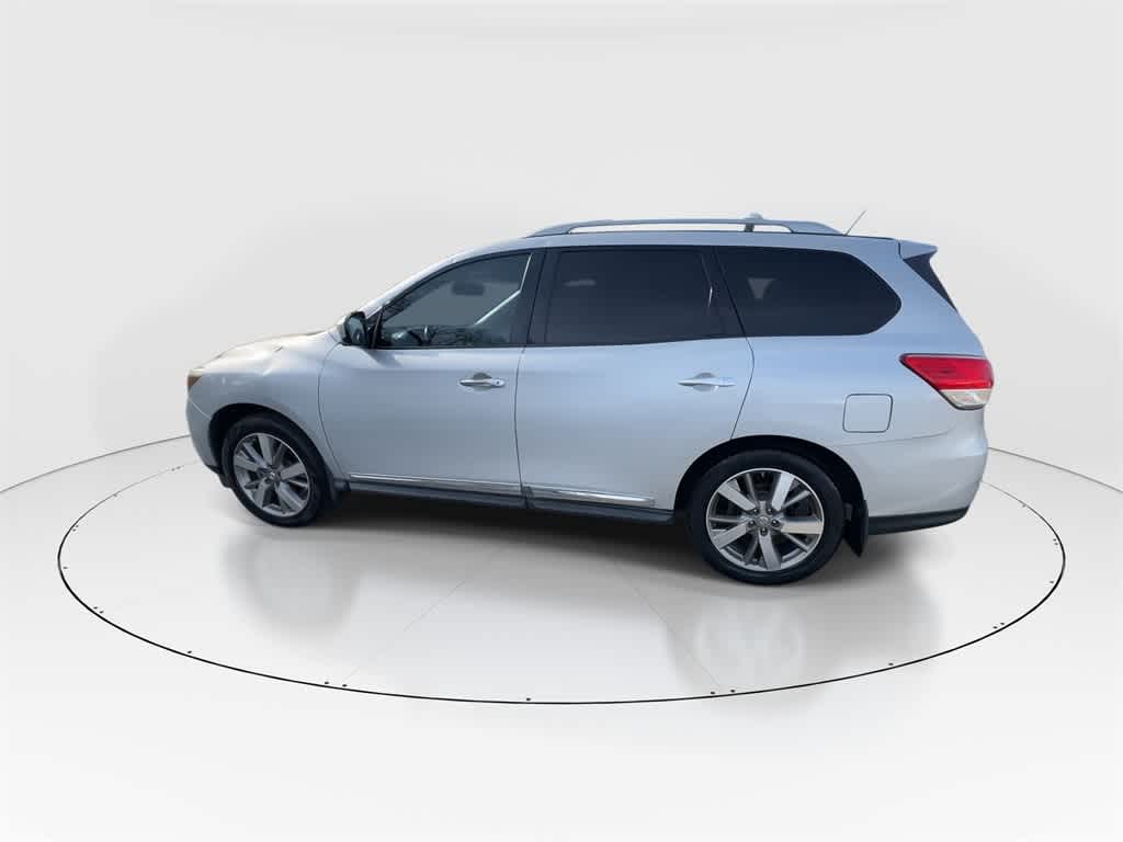 Thumbnail: 2015 Nissan Pathfinder - 6