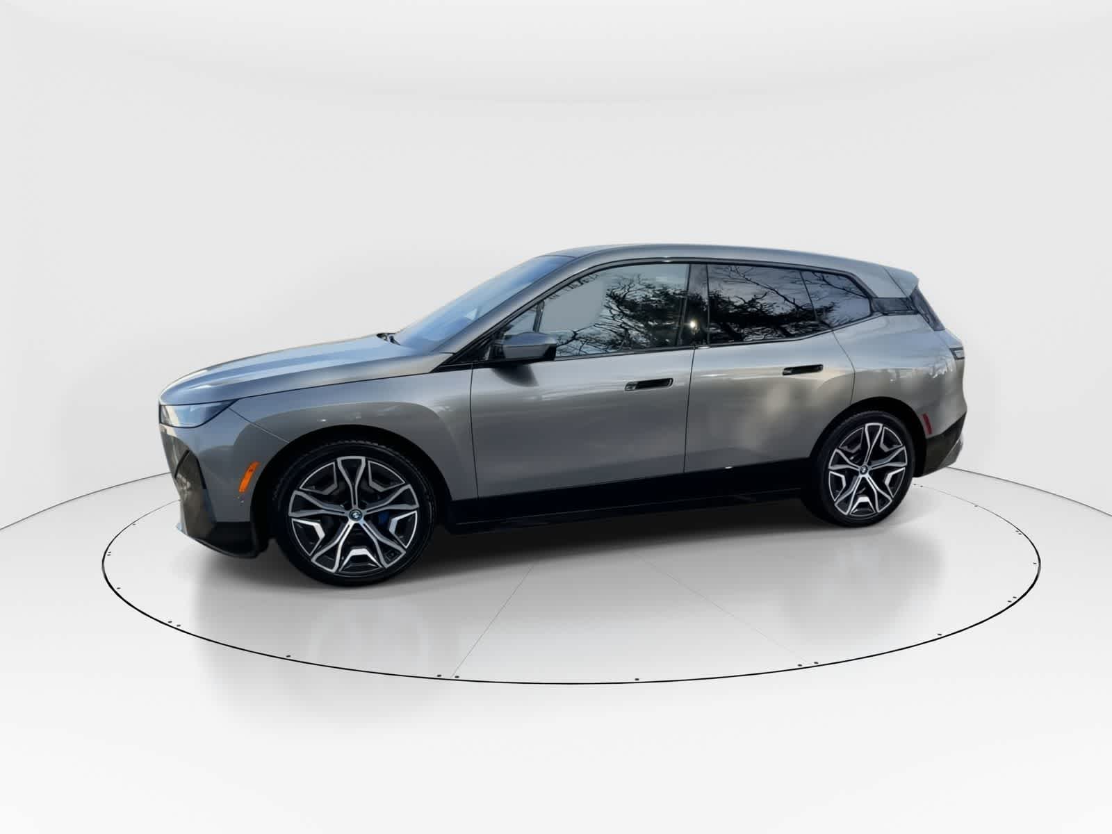 Thumbnail: 2023 BMW iX - 4