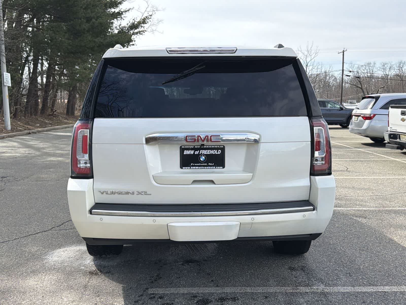 Thumbnail: 2015 GMC Yukon XL - 13