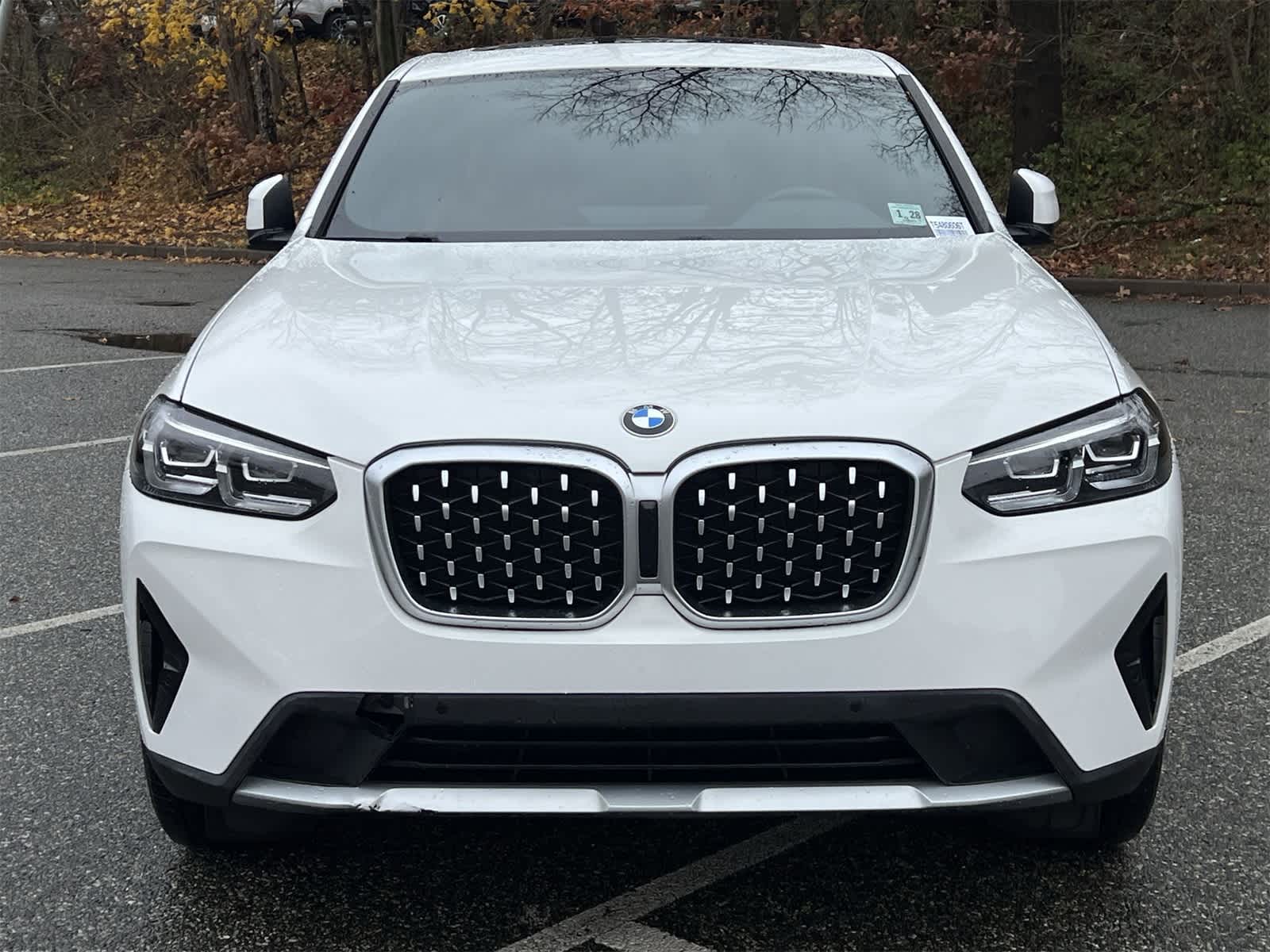 Thumbnail: 2023 BMW X4 - 14