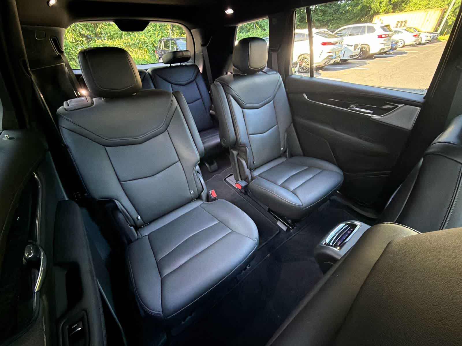 Thumbnail: 2023 Cadillac XT6 - 20