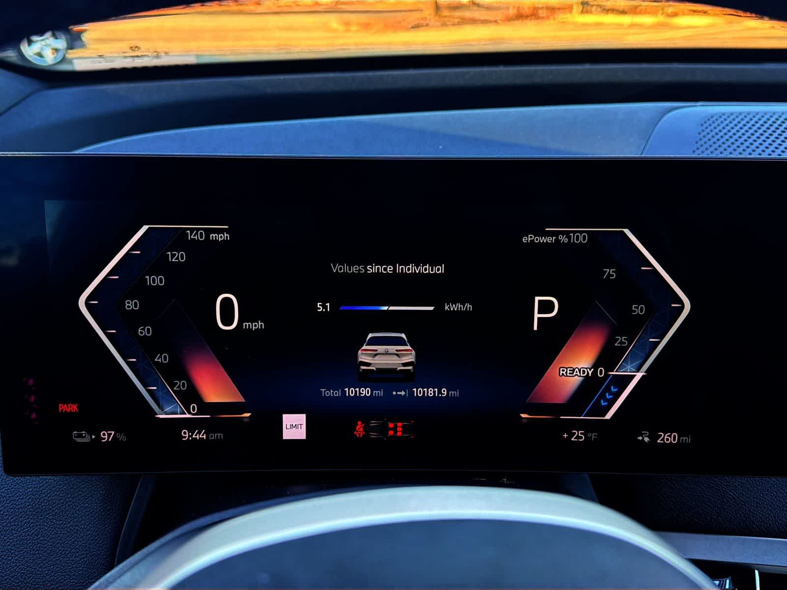 Thumbnail: 2025 BMW iX - 25