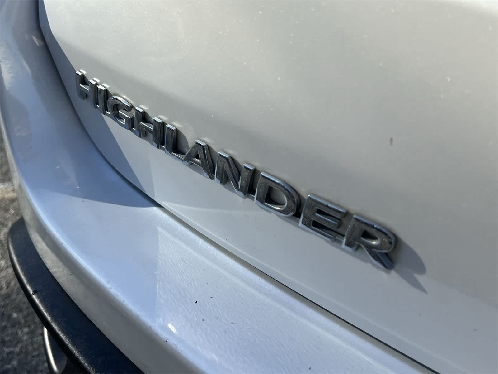 Thumbnail: 2017 Toyota Highlander - 15