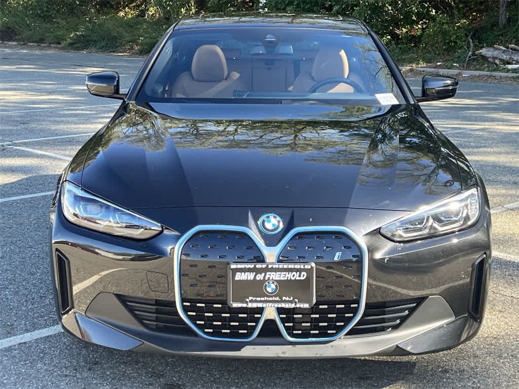 Thumbnail: 2023 BMW i4 - 14