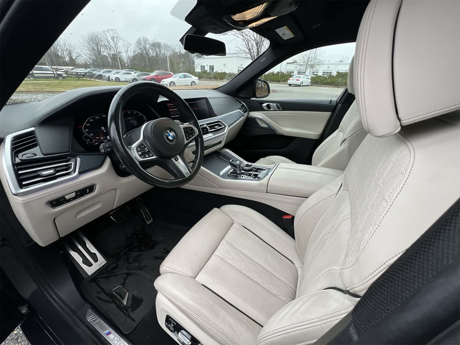 Thumbnail: 2020 BMW X6 - 10