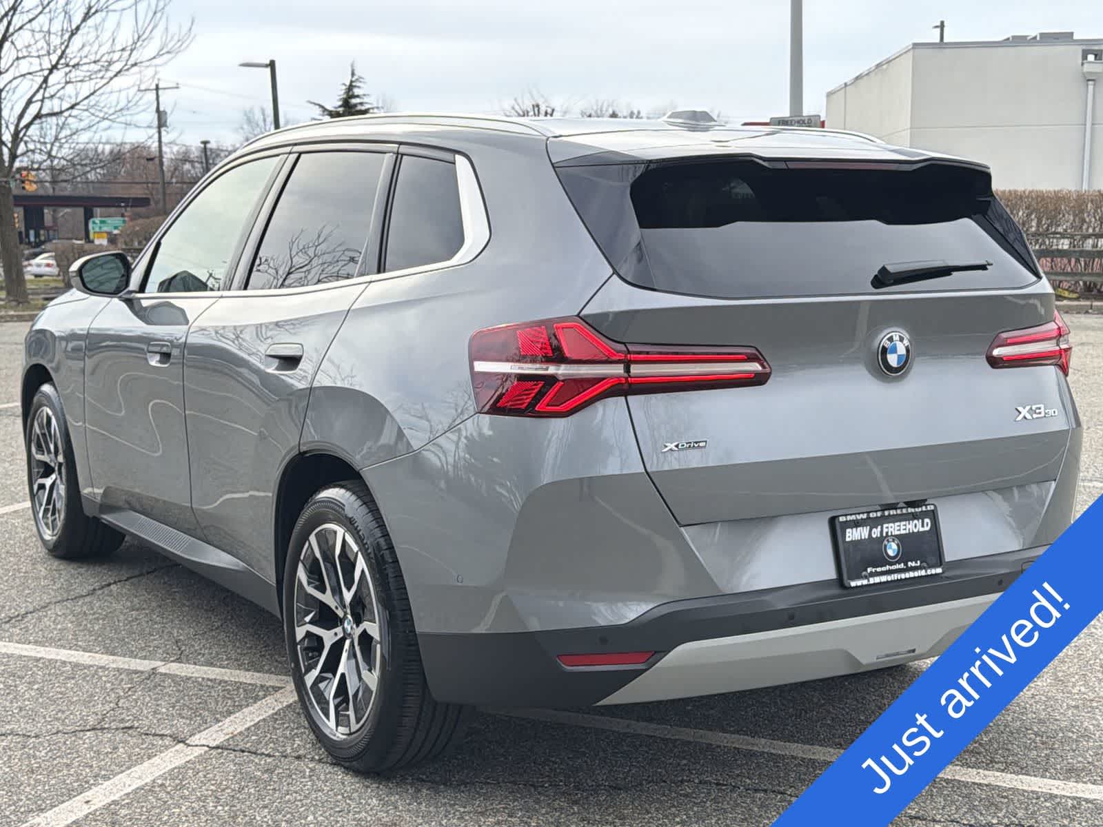 Thumbnail: 2025 BMW X3 - 12