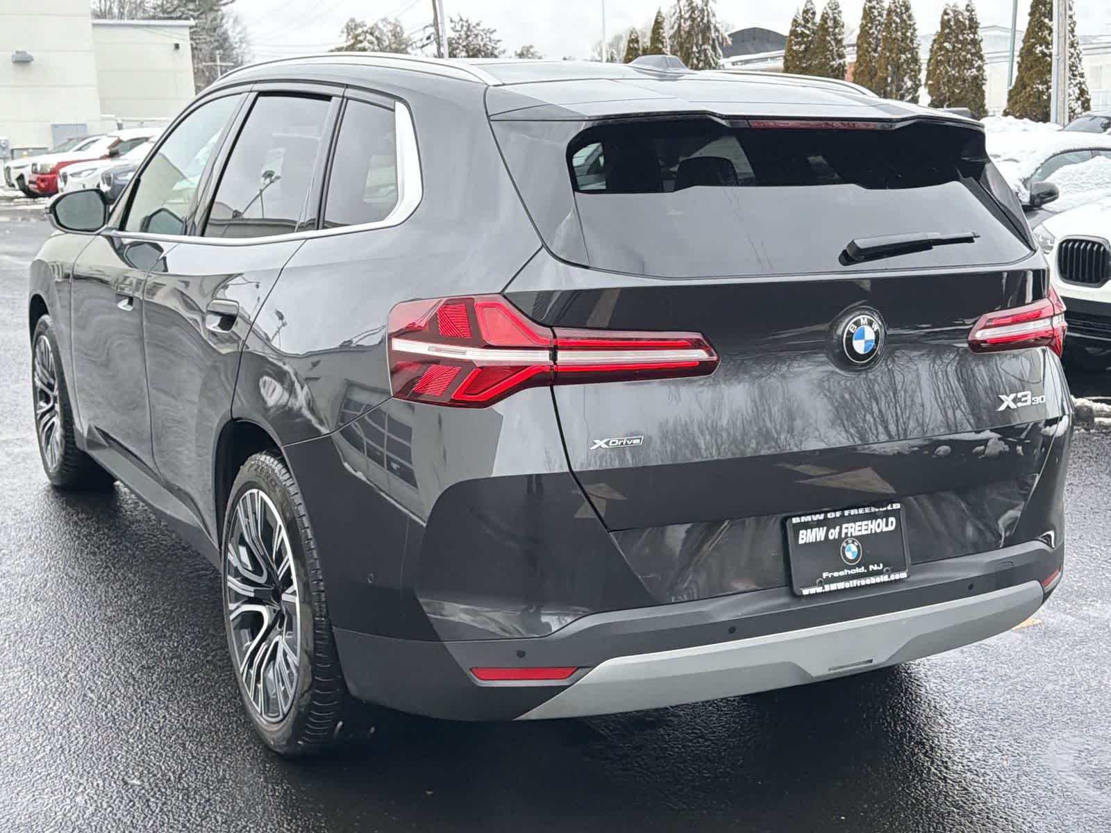 Thumbnail: 2025 BMW X3 - 12