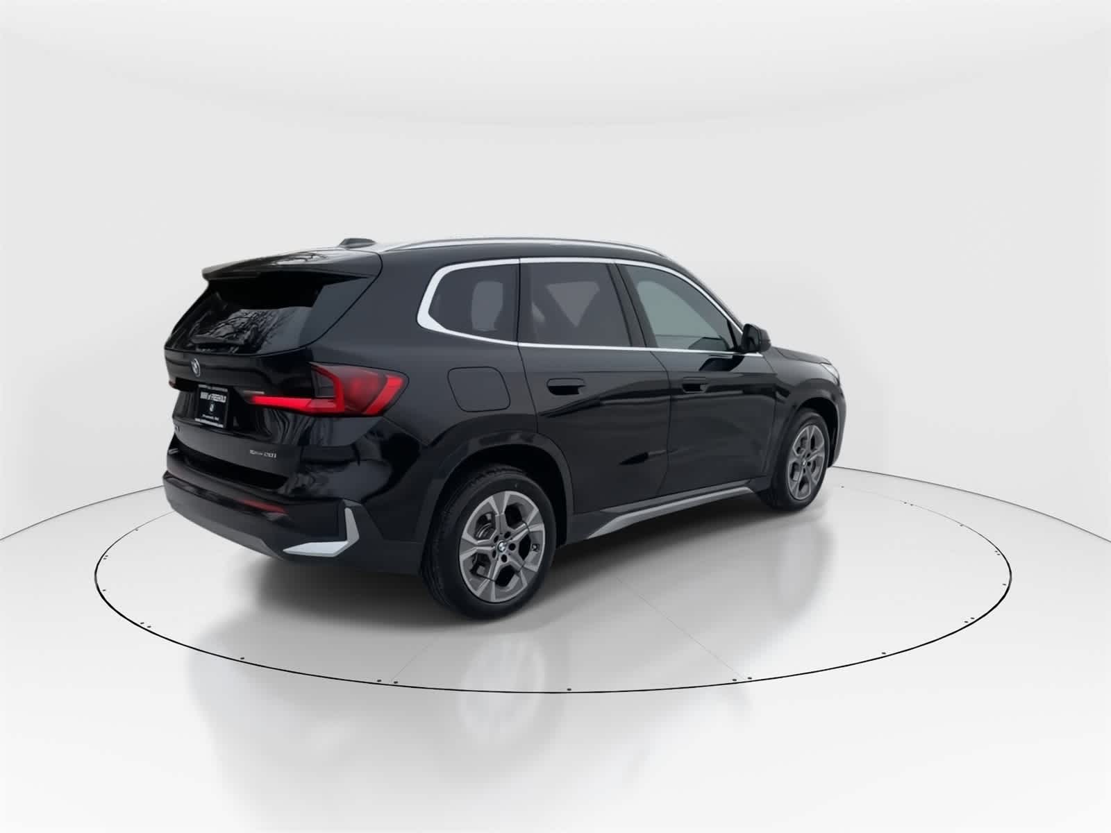 Thumbnail: 2025 BMW X1 - 9