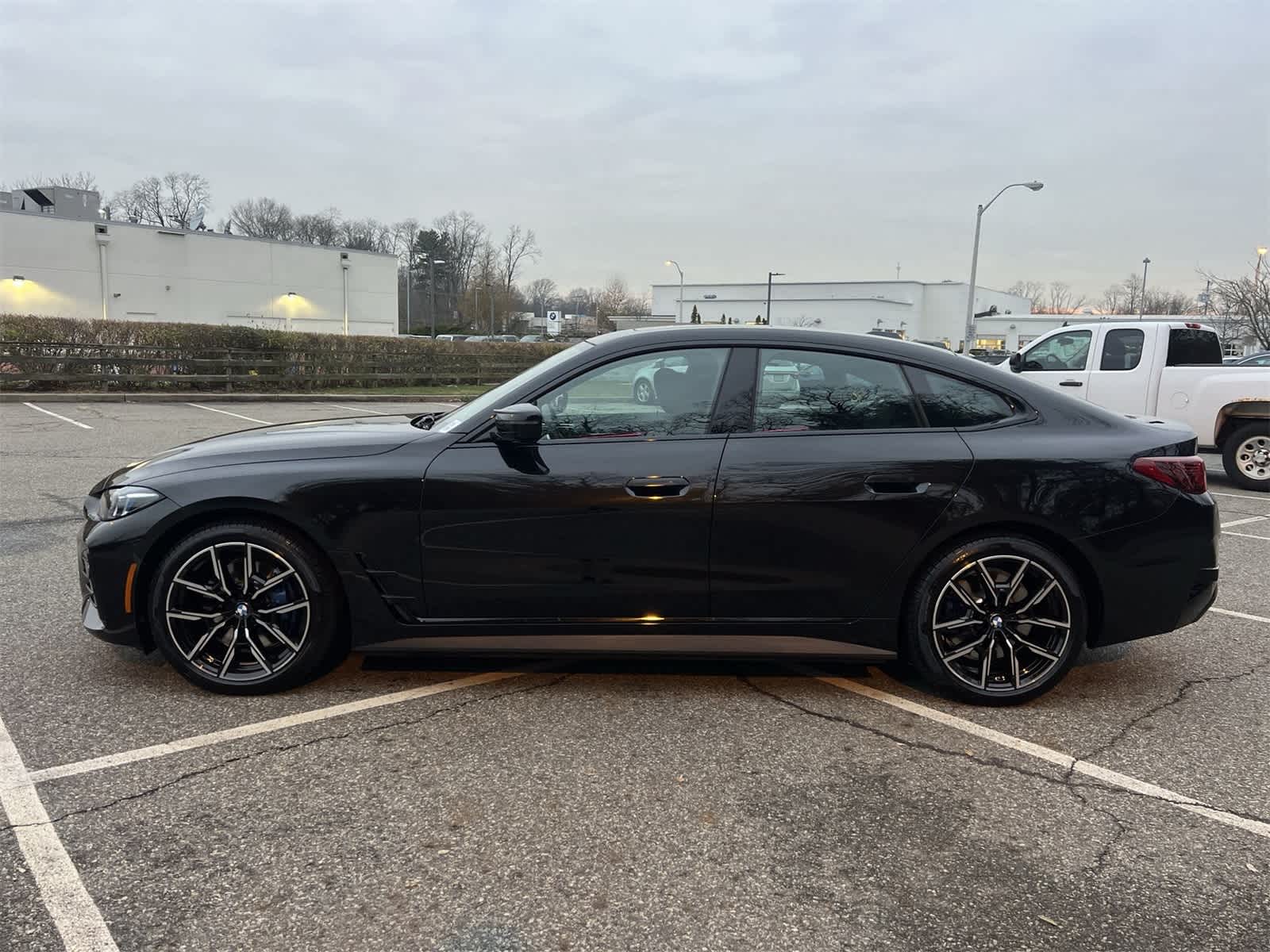 Thumbnail: 2025 BMW i4 - 11