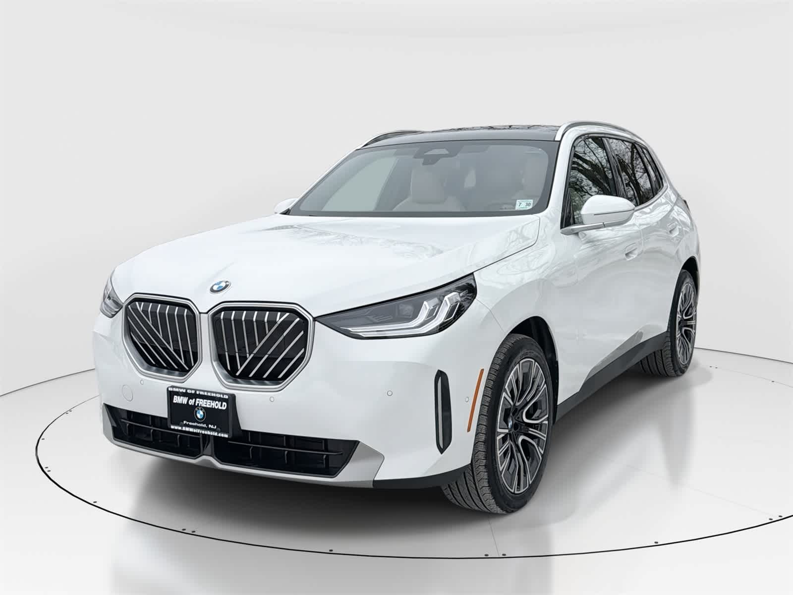 Thumbnail: 2025 BMW X3 - 1
