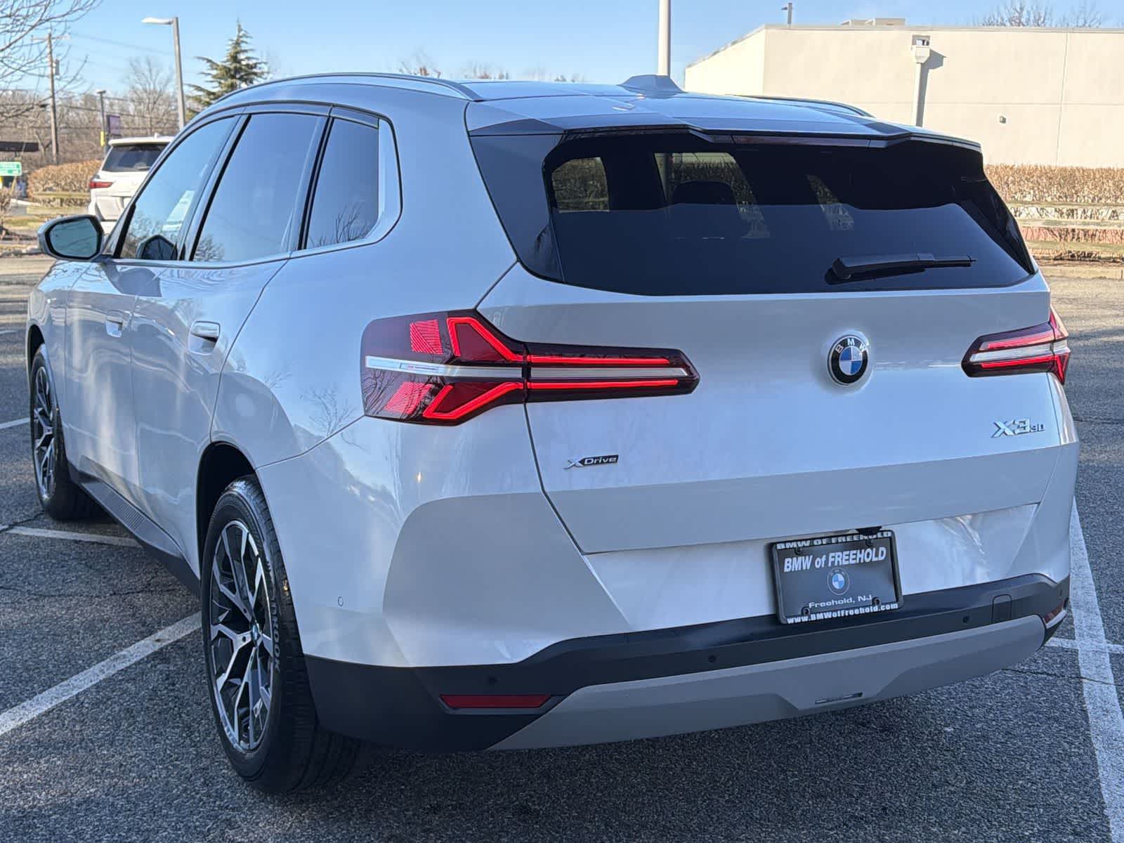 Thumbnail: 2025 BMW X3 - 12