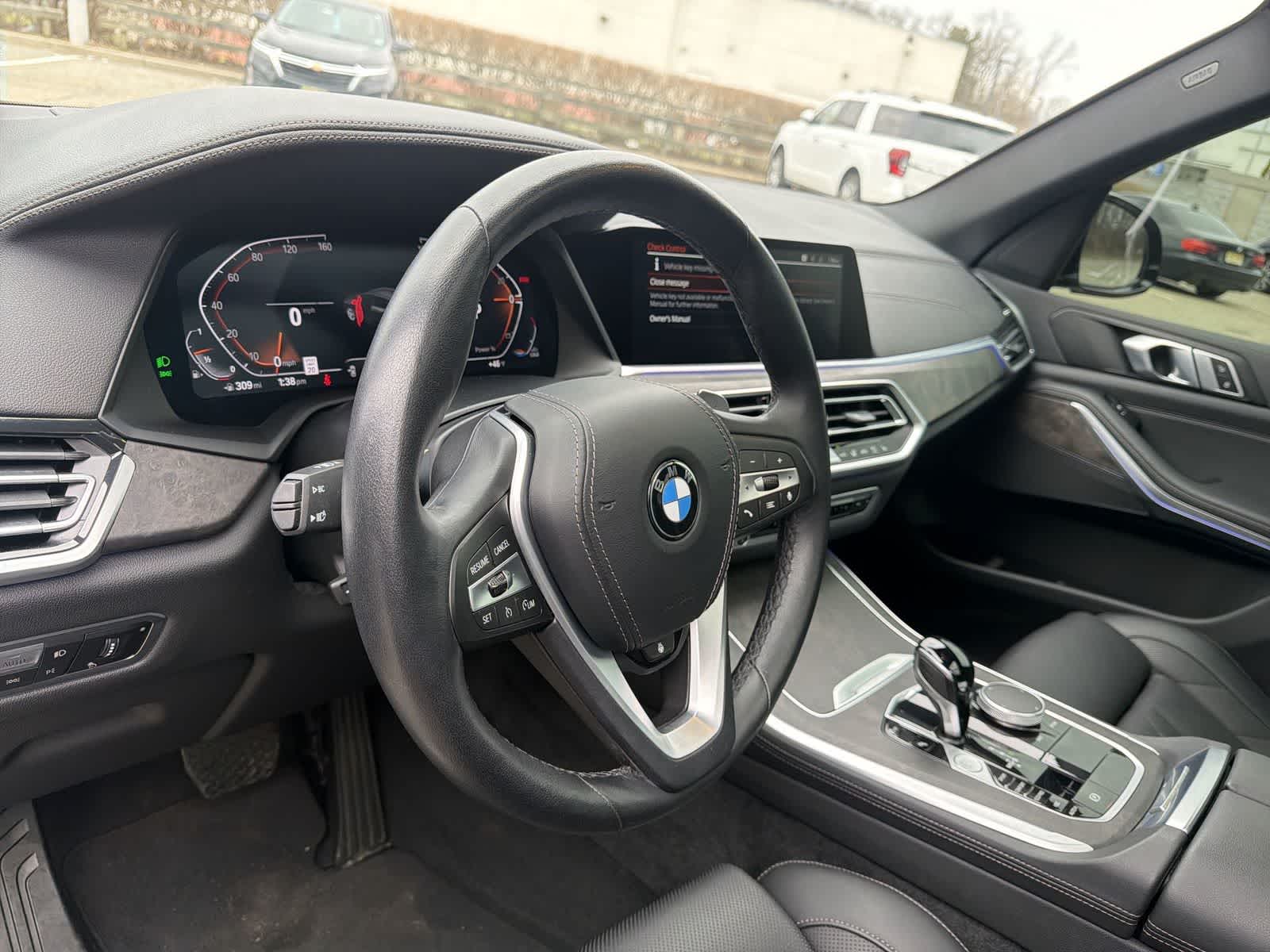 Thumbnail: 2023 BMW X5 - 23