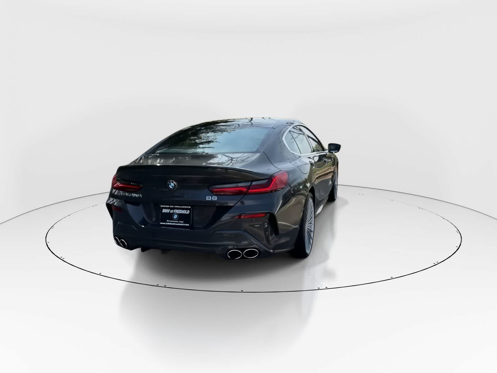 Thumbnail: 2024 BMW 8 Series - 7
