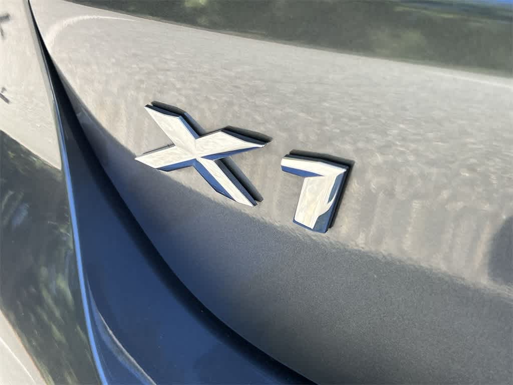 Thumbnail: 2018 BMW X1 - 15