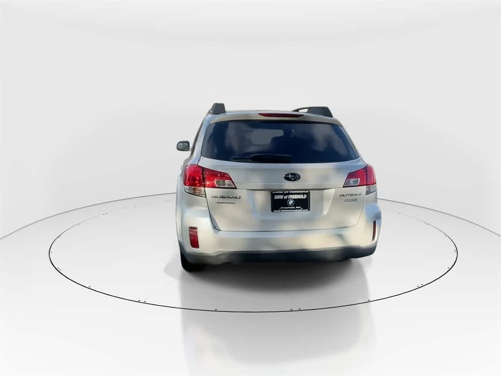 Thumbnail: 2011 Subaru Outback - 8