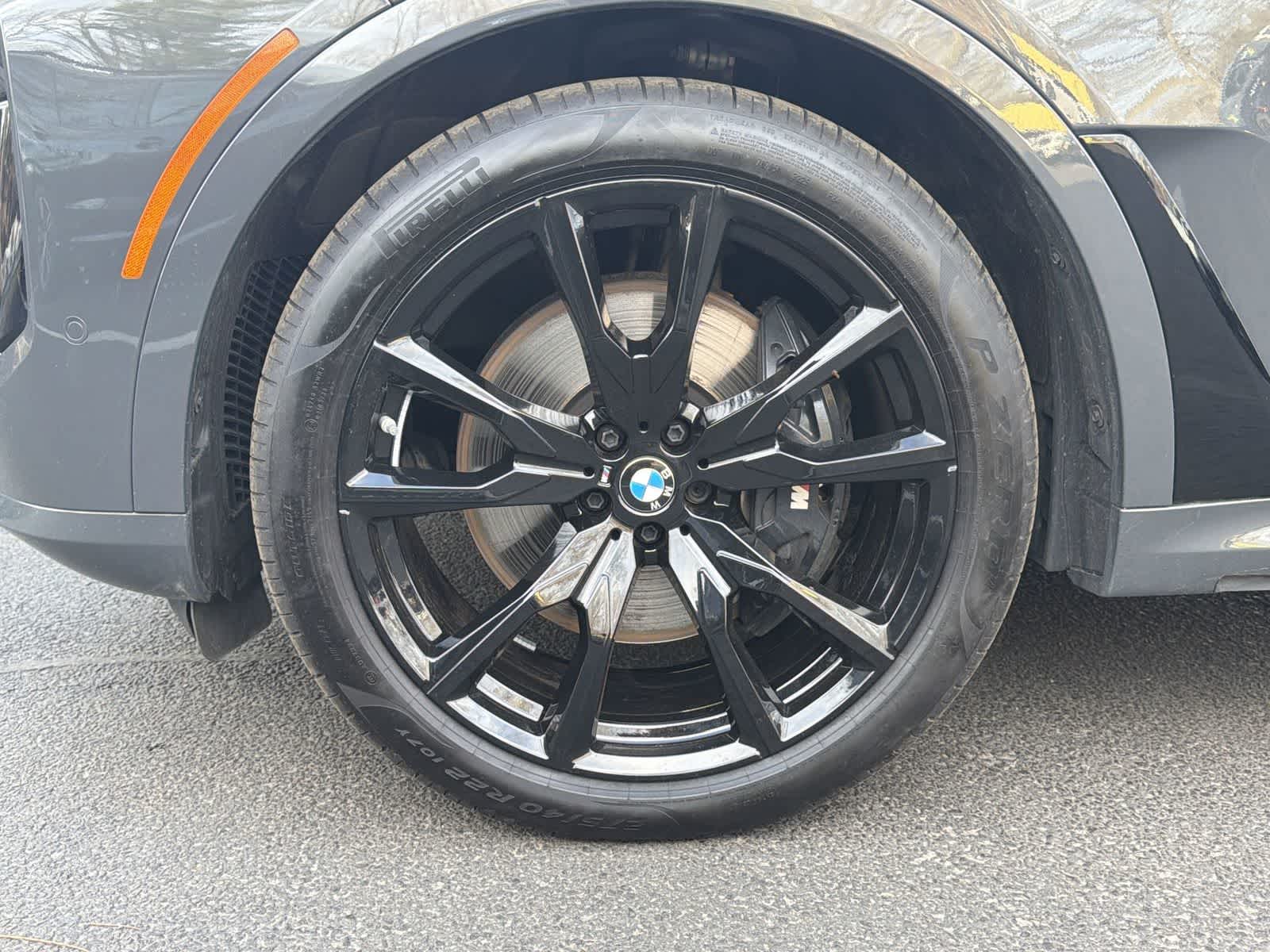 Thumbnail: 2024 BMW X7 - 16