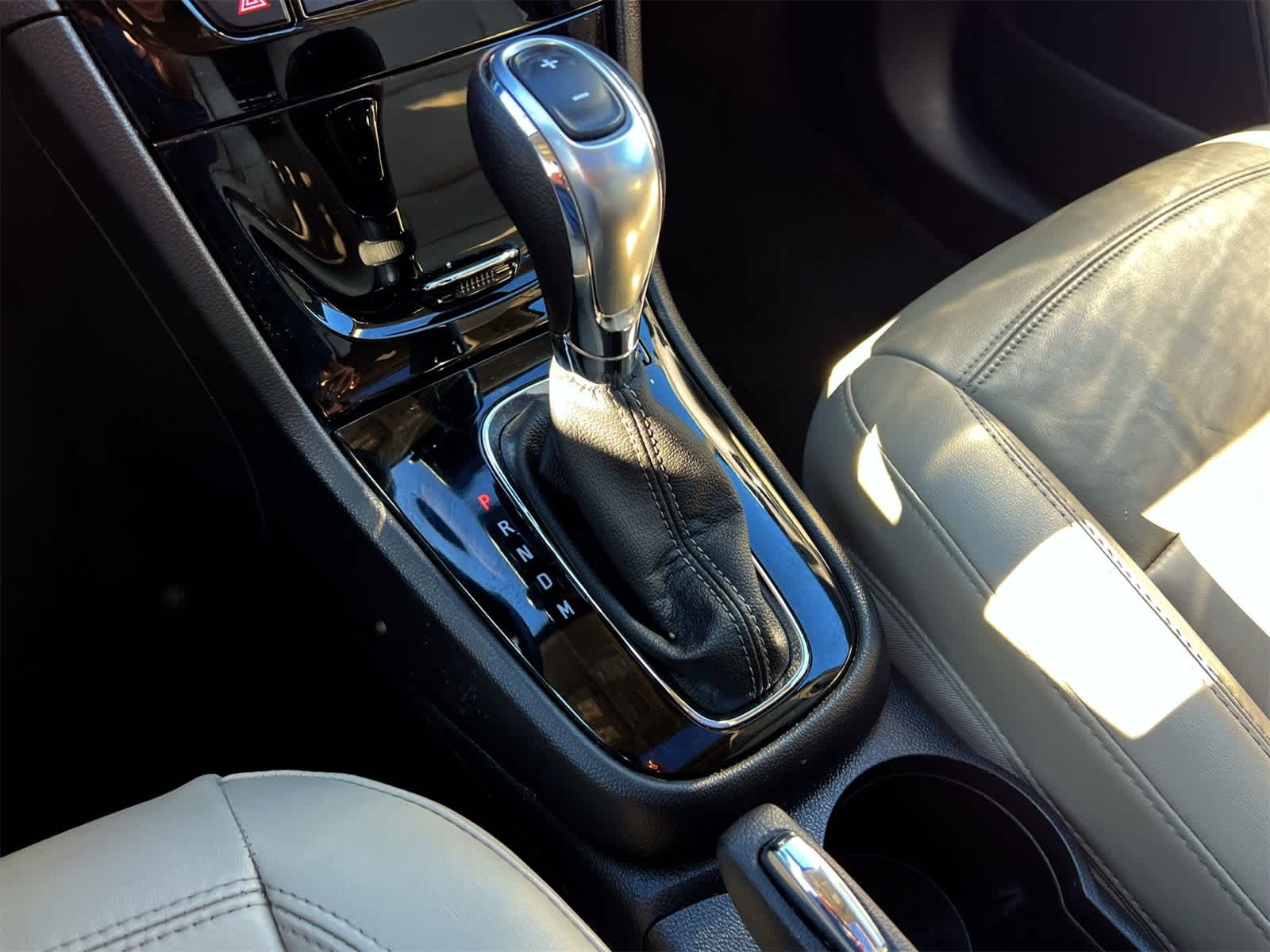 Thumbnail: 2017 Buick Encore - 25