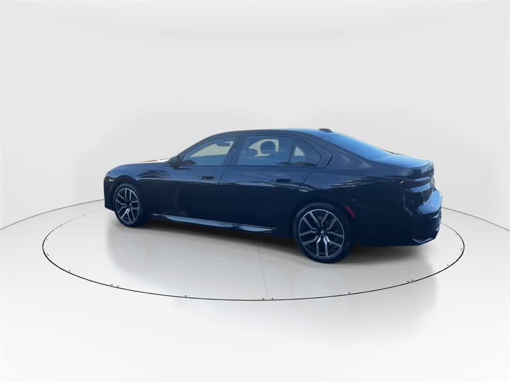 Thumbnail: 2025 BMW i7 - 7