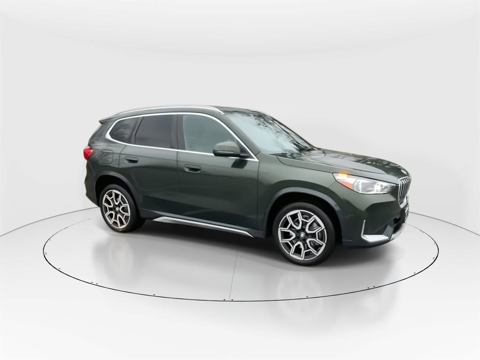 Thumbnail: 2025 BMW X1 - 3