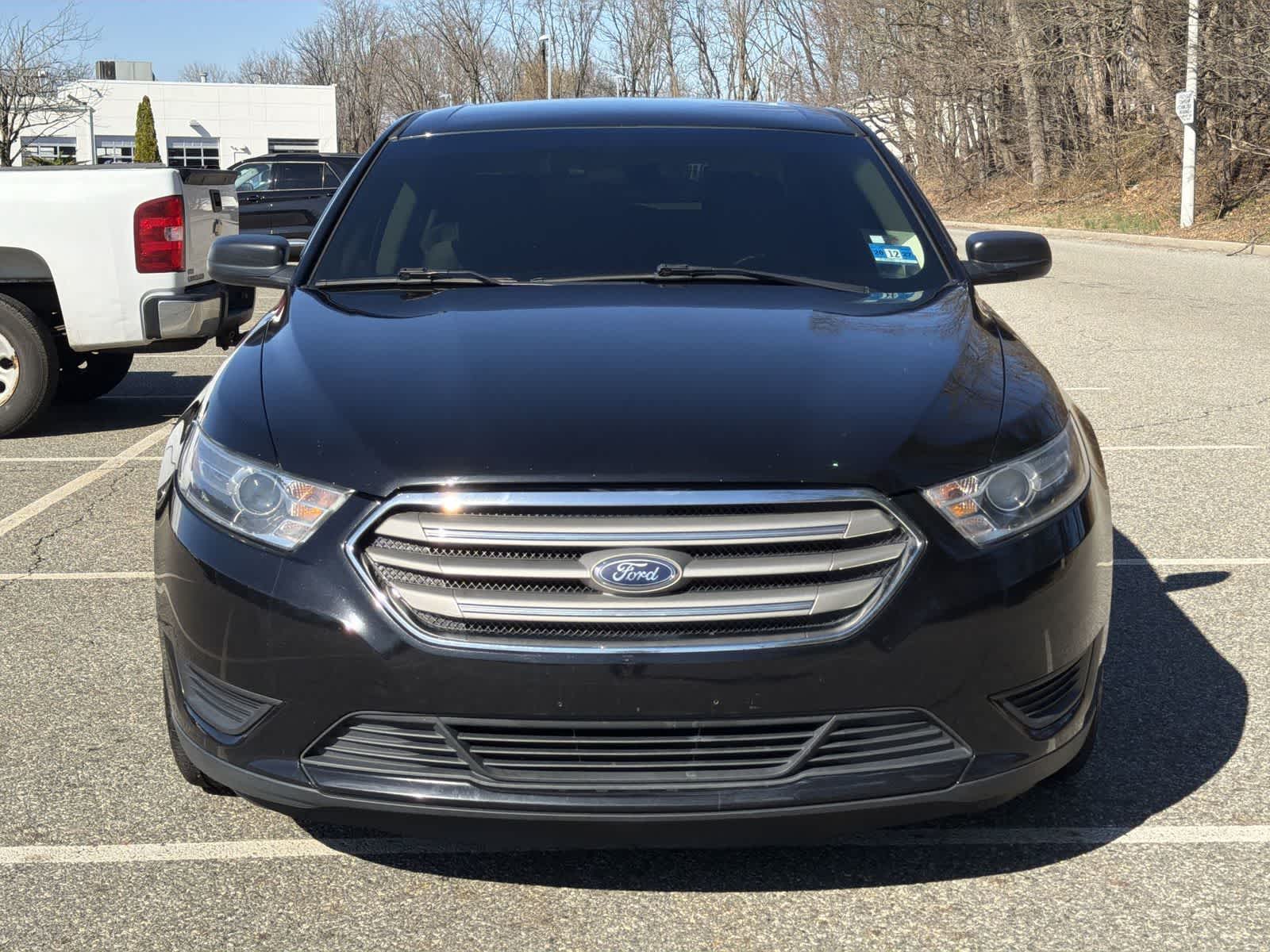 Thumbnail: 2019 Ford Taurus - 14