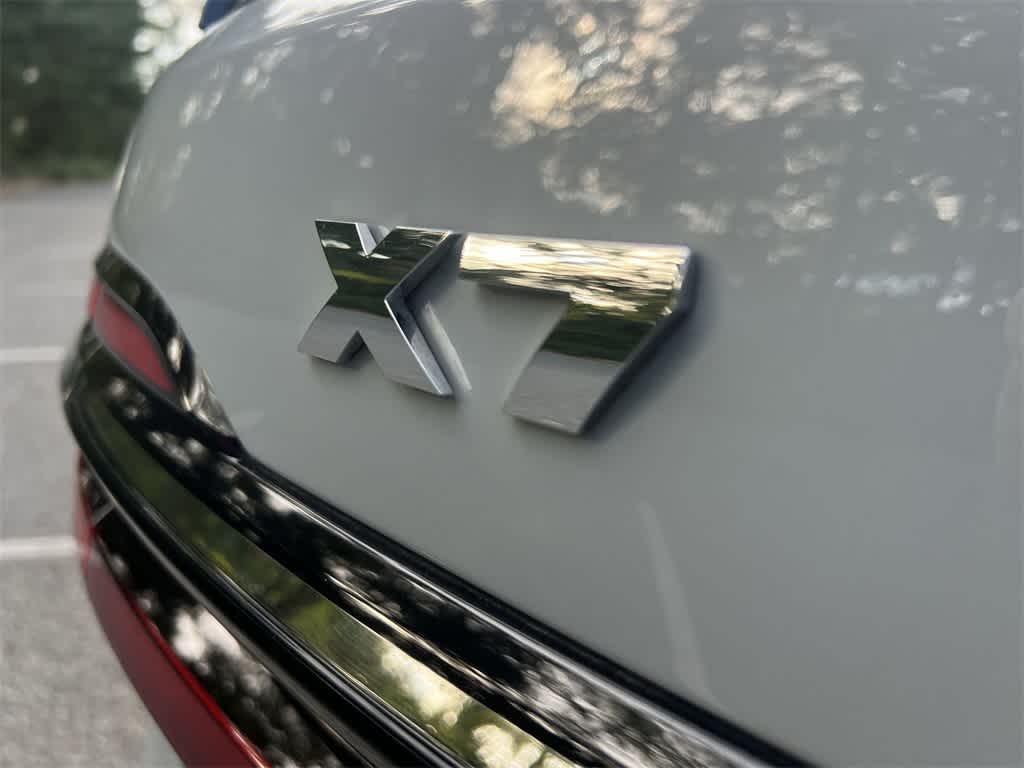 Thumbnail: 2023 BMW X7 - 15