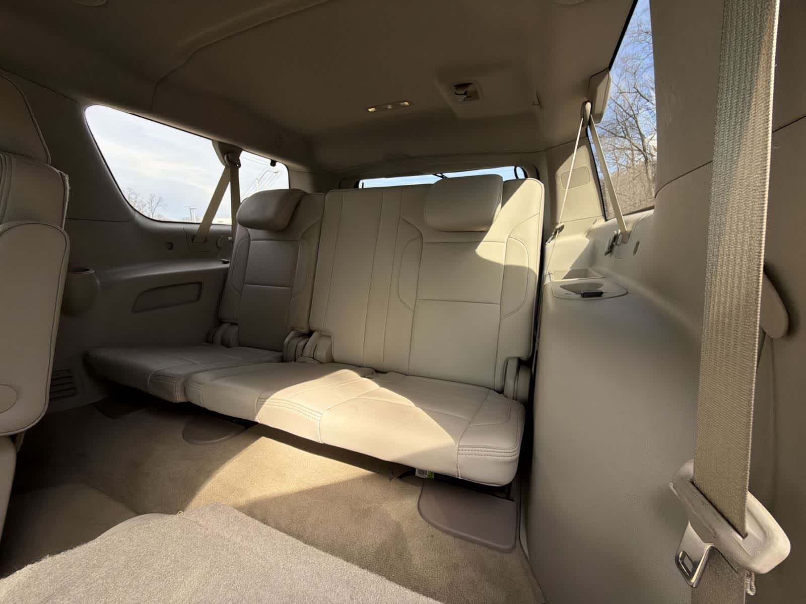 Thumbnail: 2015 GMC Yukon XL - 30