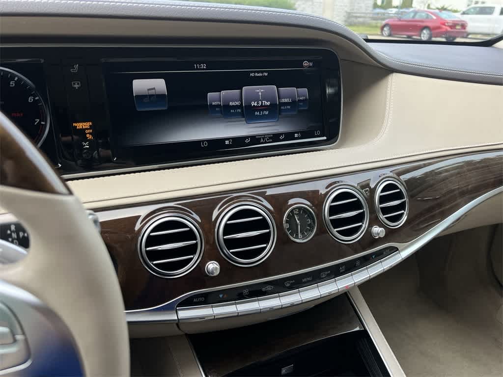 Thumbnail: 2015 Mercedes-Benz S-Class - 24