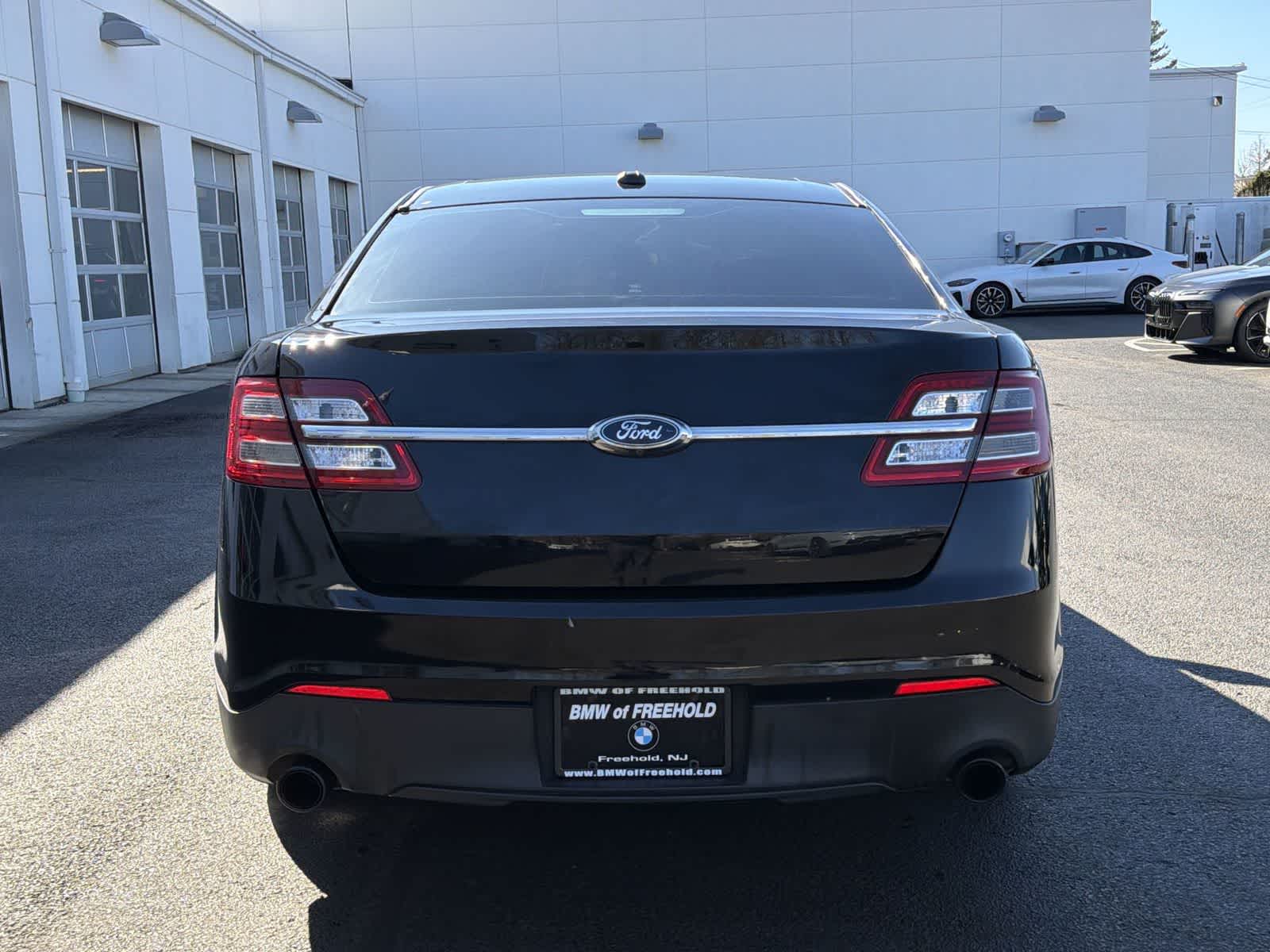 Thumbnail: 2019 Ford Taurus - 13