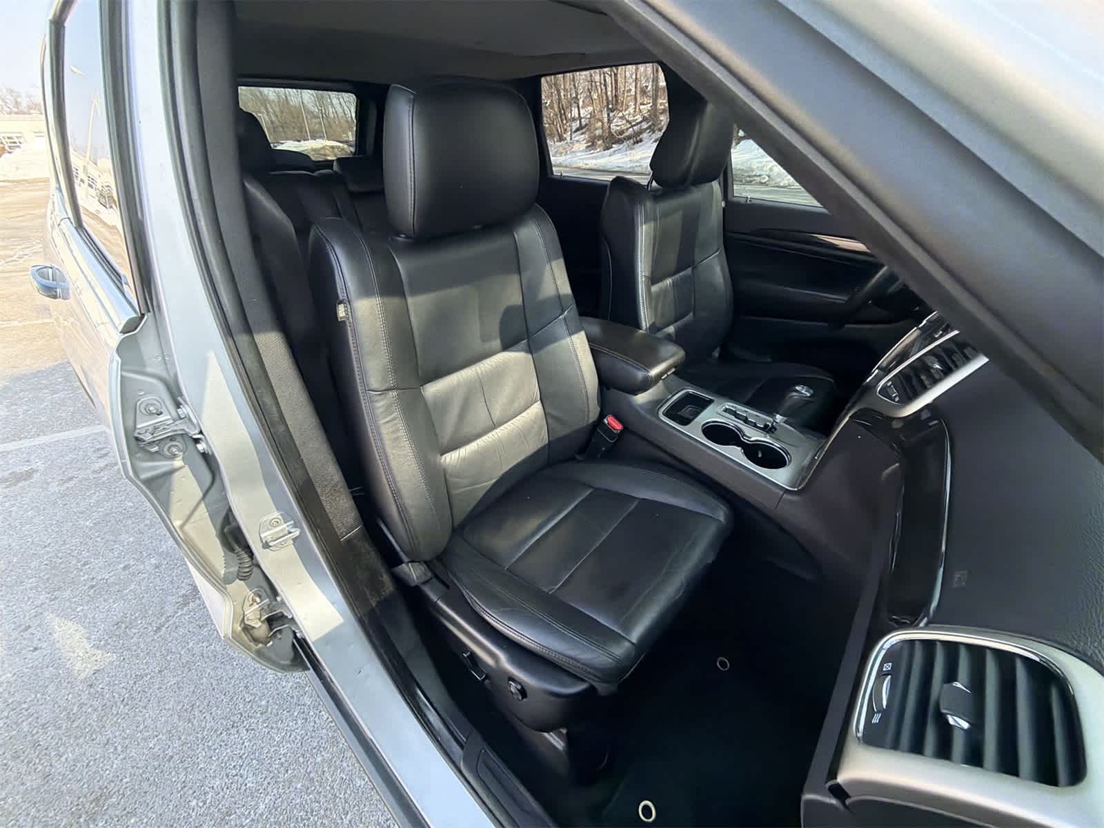 Thumbnail: 2013 Jeep Grand Cherokee - 22