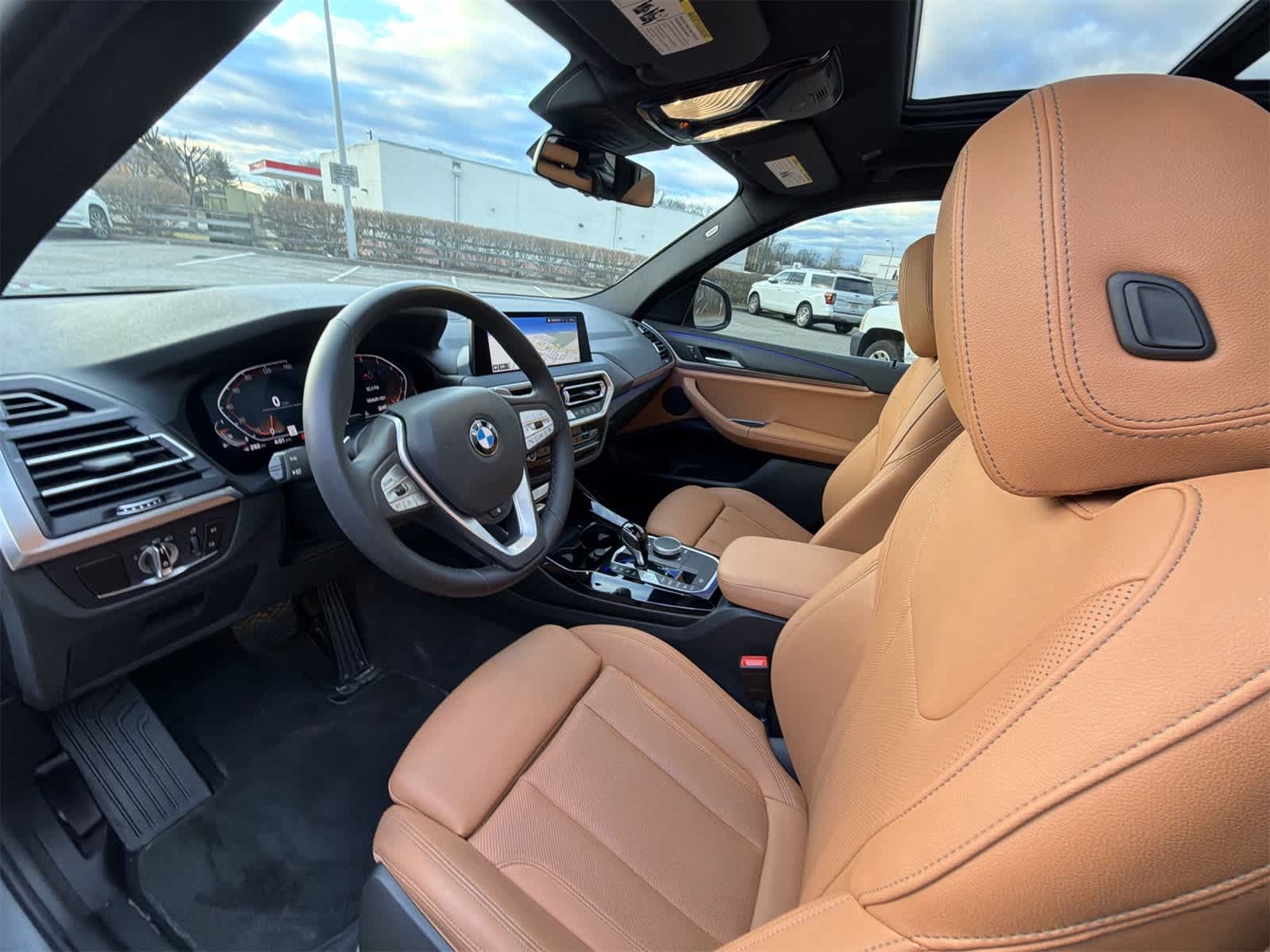 Thumbnail: 2024 BMW X3 - 10