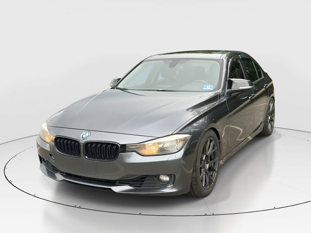 Used 2013 BMW 328i xDrive w/SULEV Sedan