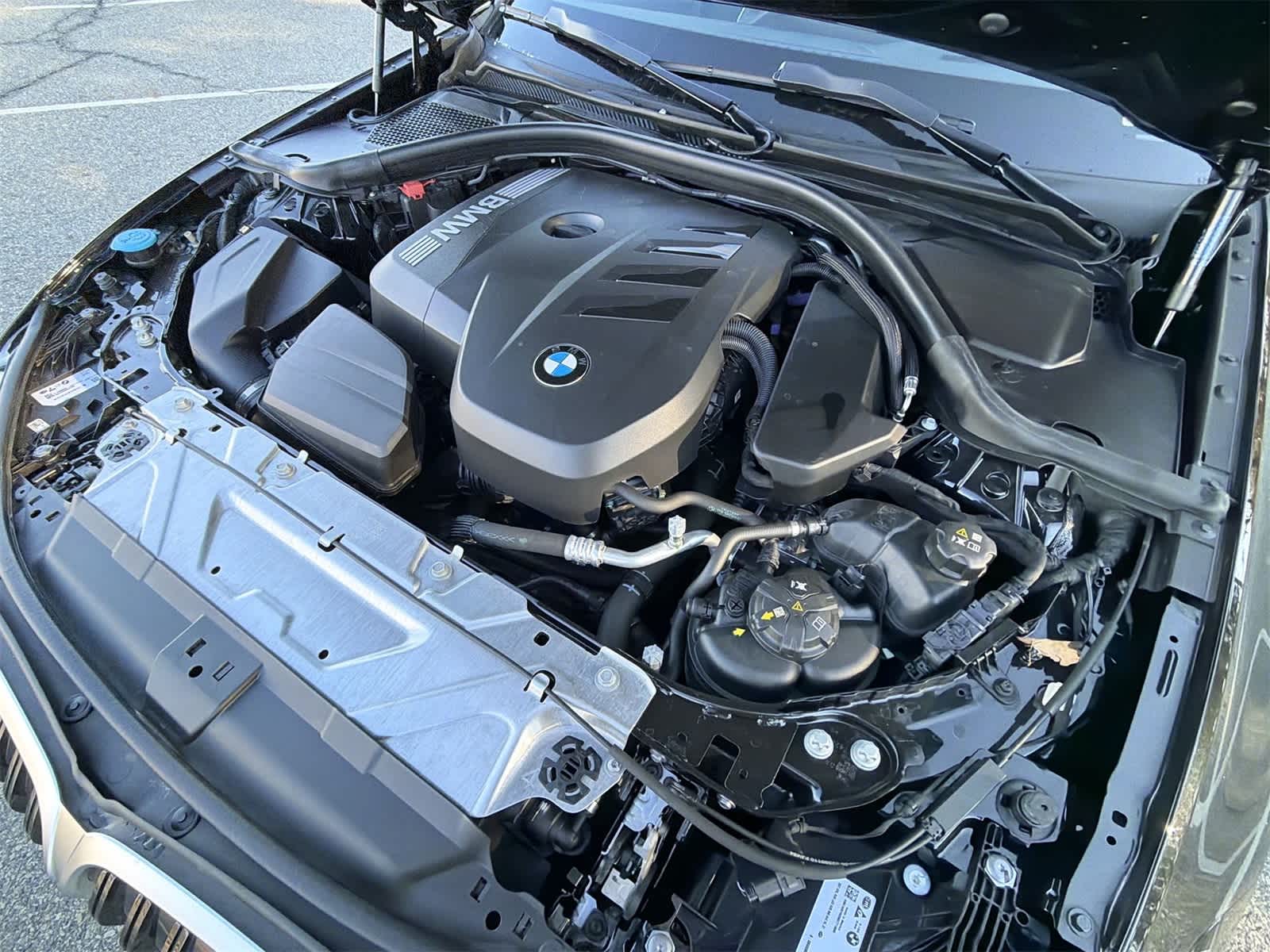 Thumbnail: 2025 BMW 3 Series - 17