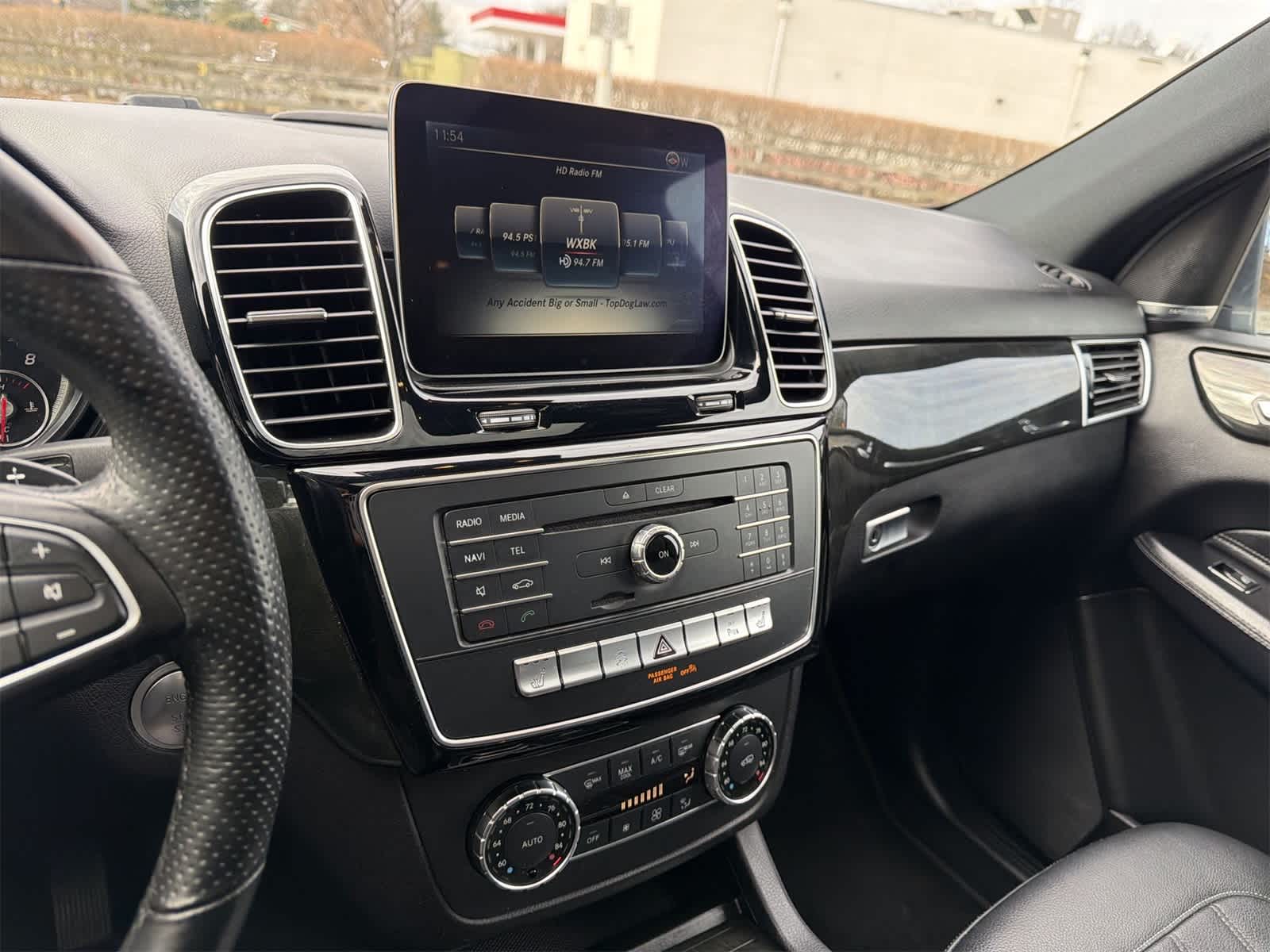 Thumbnail: 2018 Mercedes-Benz GLE - 24