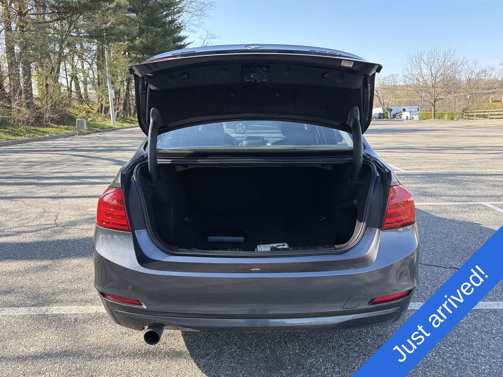 Thumbnail: 2015 BMW 3 Series - 27