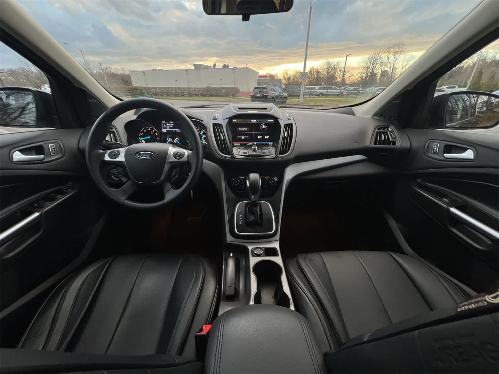 Thumbnail: 2014 Ford Escape - 18