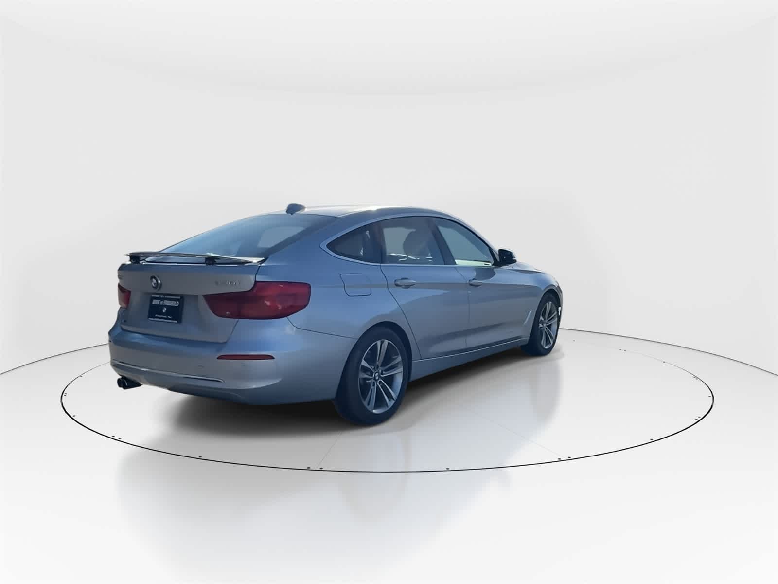Thumbnail: 2018 BMW 3 Series - 9