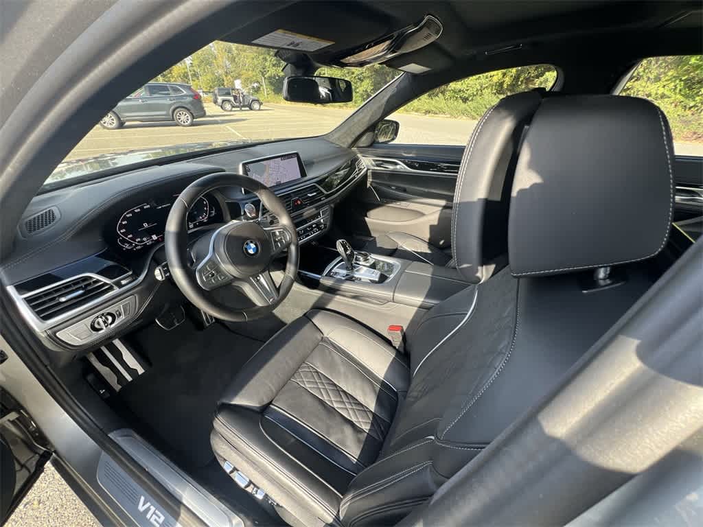 Thumbnail: 2022 BMW 7 Series - 10