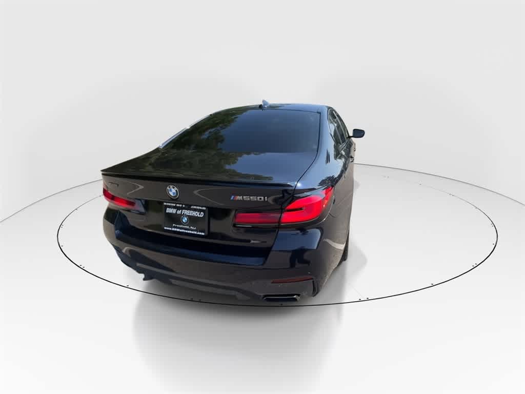 Thumbnail: 2022 BMW 5 Series - 8