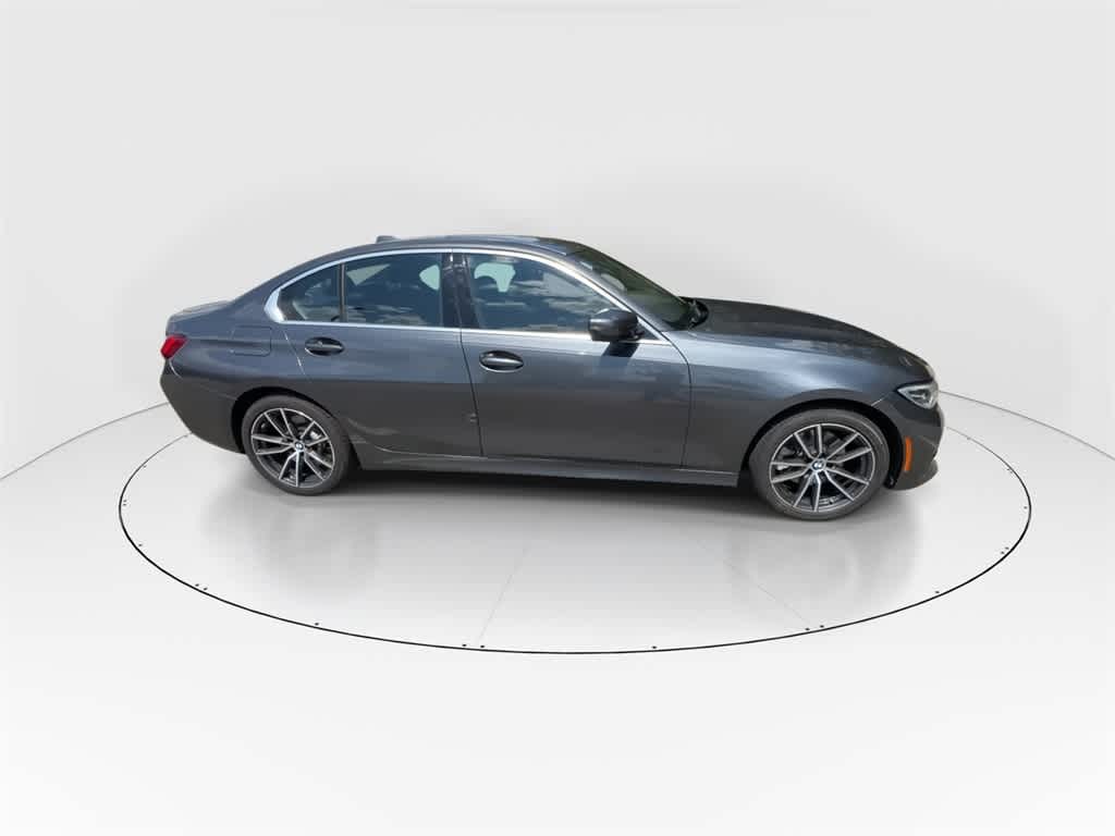 Thumbnail: 2022 BMW 3 Series - 9