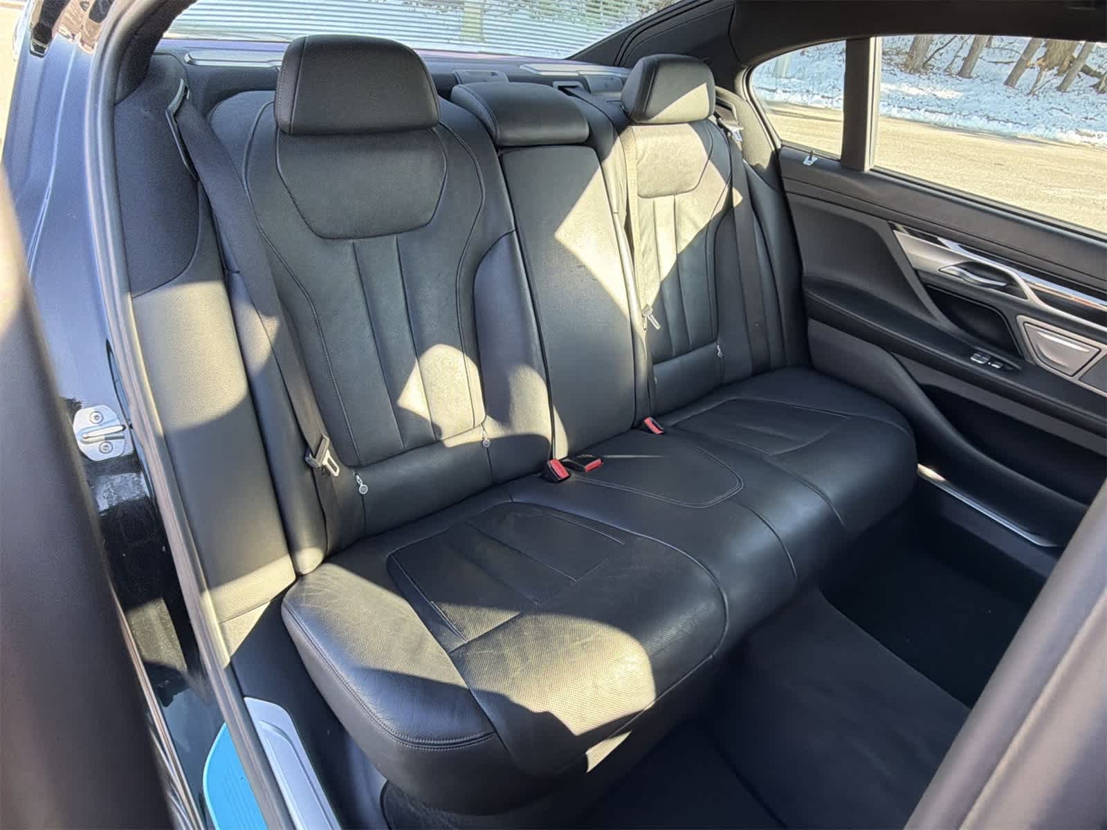 Thumbnail: 2019 BMW 7 Series - 21