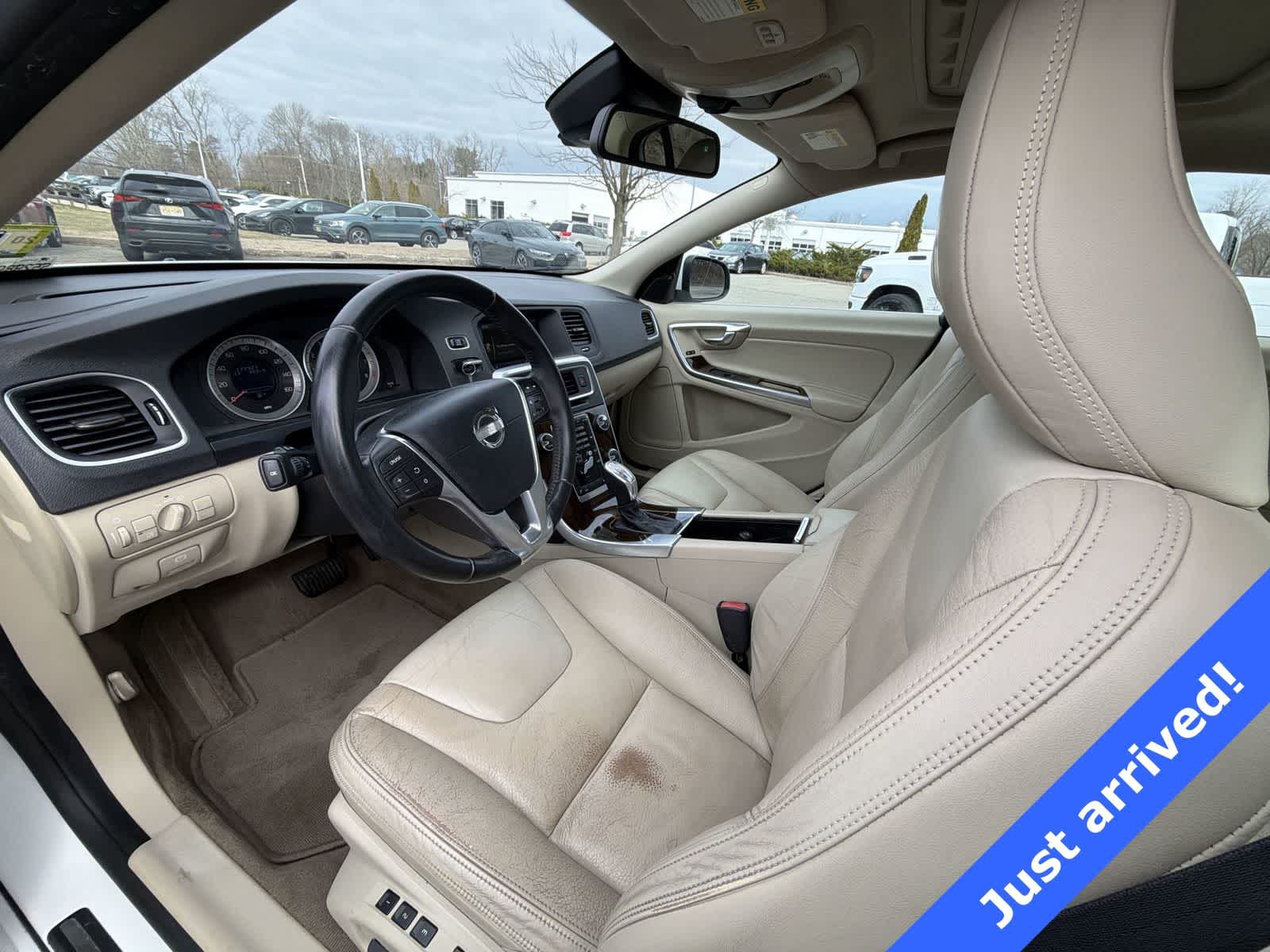 Thumbnail: 2013 Volvo S60 - 10