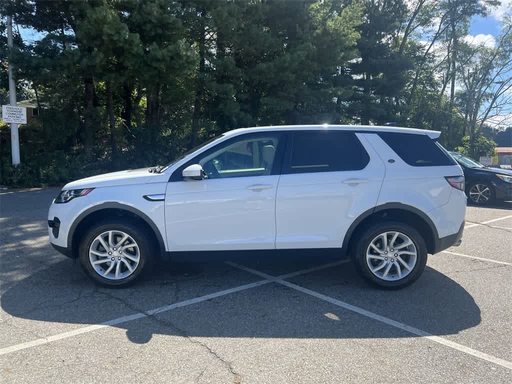Thumbnail: 2018 Land Rover Discovery Sport - 11